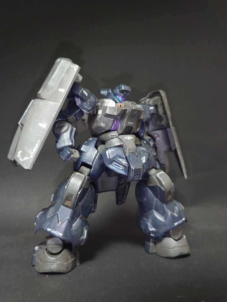 ディランザソルは部分塗装のウェザリング仕上げです。ティックバランともども、シールは不使用です。