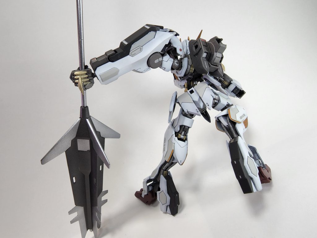 バックショットオレンジのダクト？ や、爪なんかは、エナメル筆仕上げ☆デカールは気持ち程度です☆