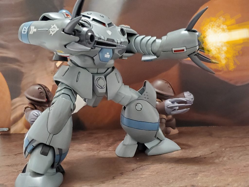 侵入したジオン潜水部隊は、赤鯱エンブレムで恐れられているエース部隊『ナーガⅢ』所属機のようだ❗どうやら、宇宙艦隊打ち上げ阻止が目的と思われる…😓💦