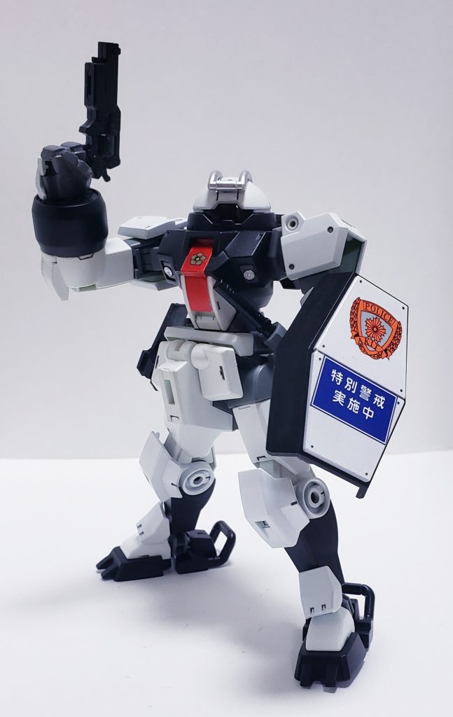 元々のキットの出来が神レベルなので、塗装するだけで色々化ける機体、それがデミトレーナー。警察カラーもお堅い感じでかなり好きです。嫁さんがわりと愛着持ってるので、デフォルトカラーでもう1体作りたいですね。