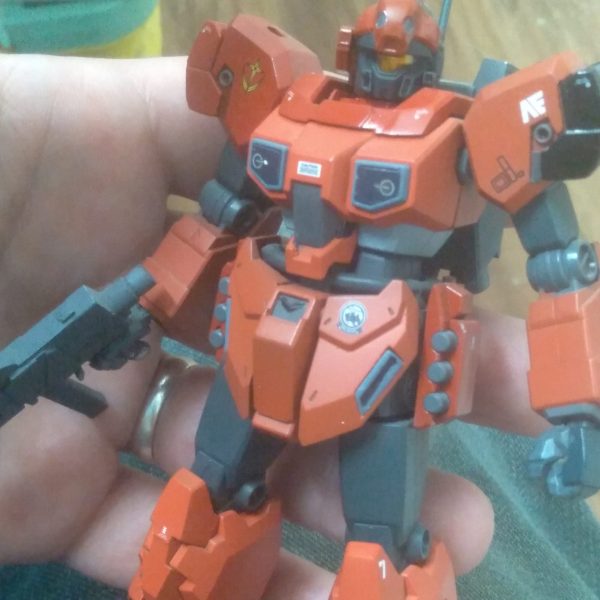 This is a custom painted Jesta that I am giving to a friend. I thought the jesta would look good in red. It has the jegan beam rifle with a modified barrel. I used Mr. Hobby gundam red, Tamiya German gray, Tamiya red, and Tamiya light gray. The decals are a mix of bandai and other brands. The backpack was modified so it can equip different accessories （1枚目）