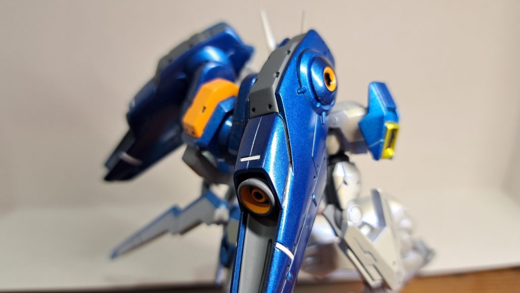 メタグロスのために何種類か持っていたダークメタリックブルーです