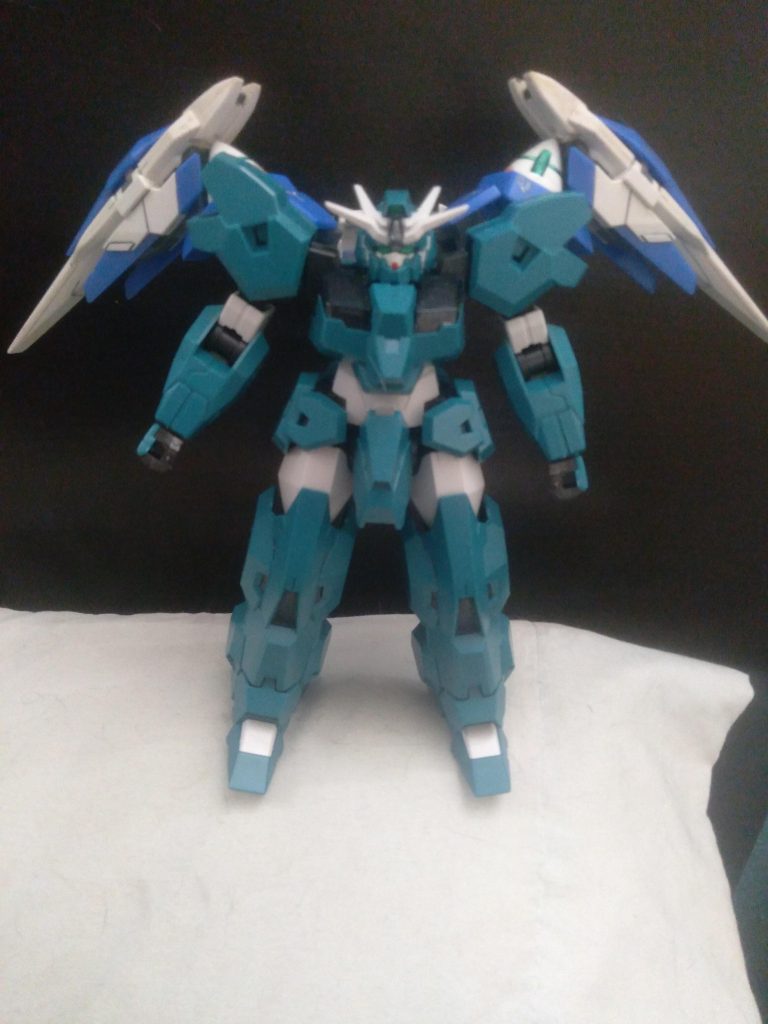 With the original 00 backpack. You can see the arms aren't long enough