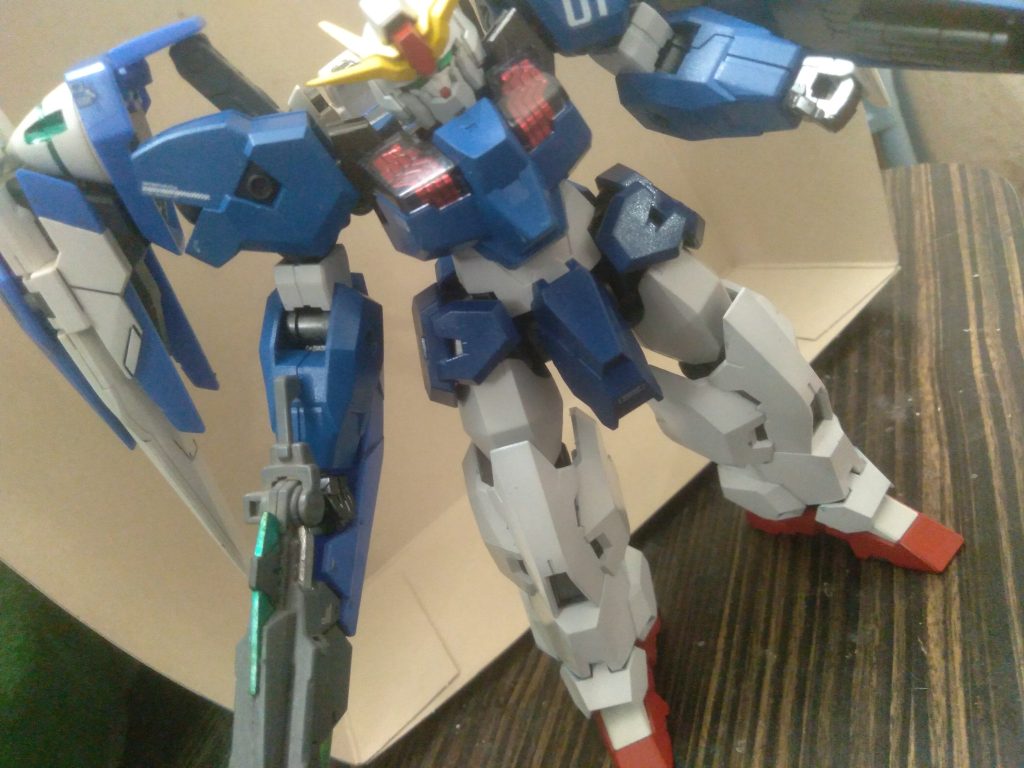 As for colors, I mixed up a custom lighter blue for the arms, torso, and back skirt. I used standard blue for the waist and side skirts. White on the lower legs and head. Mr. Hobby gundam red on the feet. I also used gunmetal on the entire inner frame