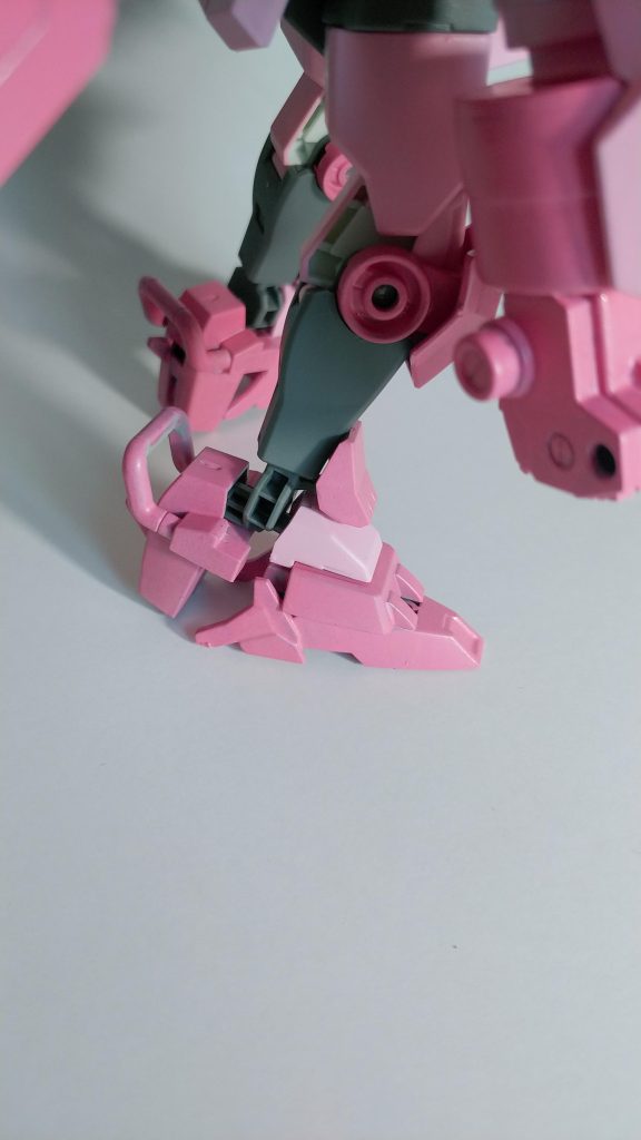 なんかもっさりしてたのでジュピターアーマーとなんかの余りパーツでゲタ履かせてます