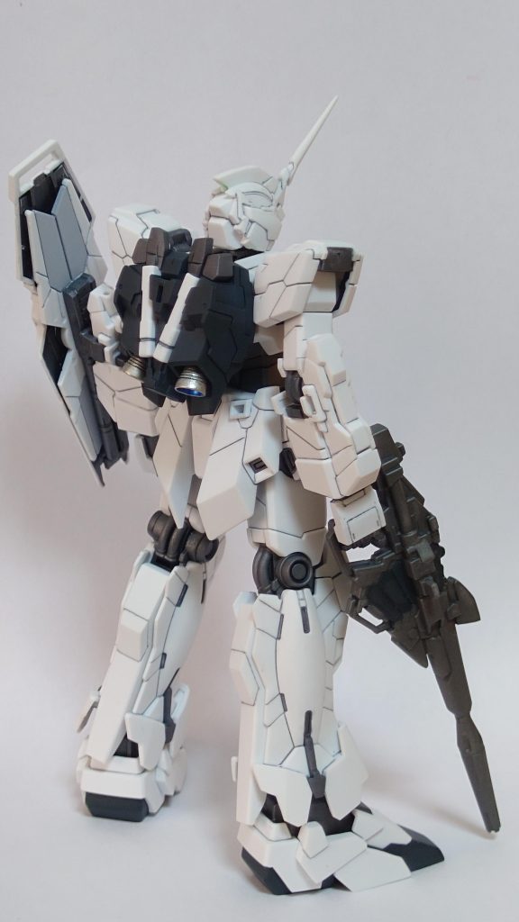 HGUCユニコーンガンダム–3枚目/制作者：たいら