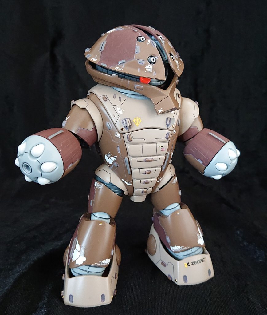 ④6連ミサイルランチャーか?とてつもなく、かわいい。今にも踊り出しそうだ😍ツンデレっぽいフェイスがまたいい。これで部屋に飾ろう❗