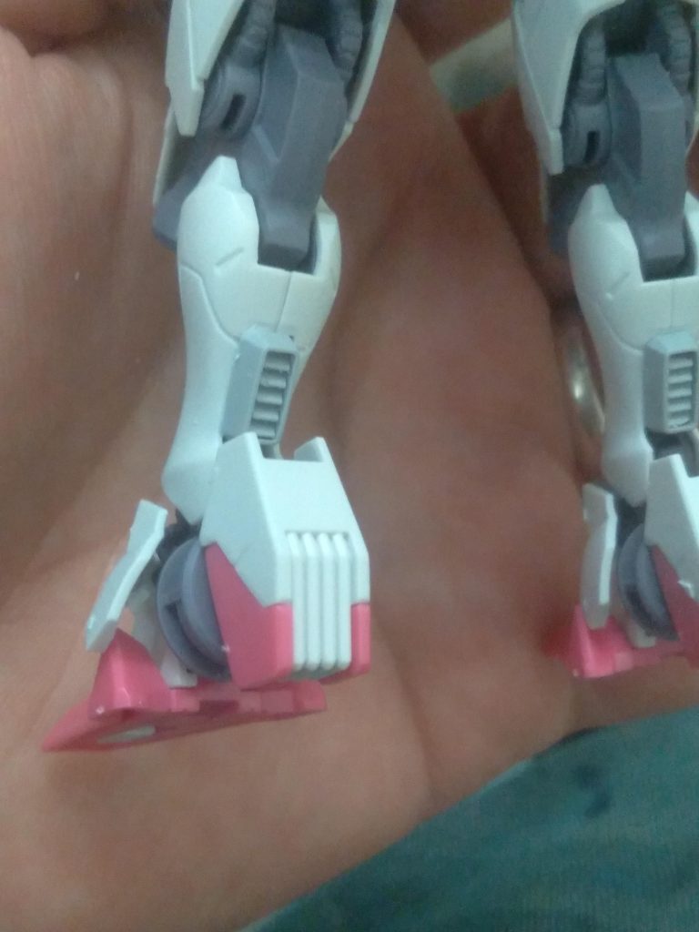 Bandai's builders parts thrusters were used