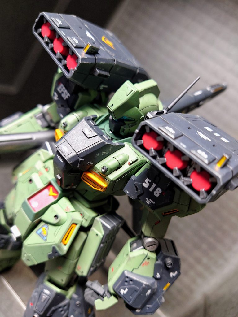 制作時間が、1日1時間位しか取れなかったので、かなりスローペースでの制作でした。なので完成まで程遠い中、途中モチベーションを保たせるのが大変でした😅。