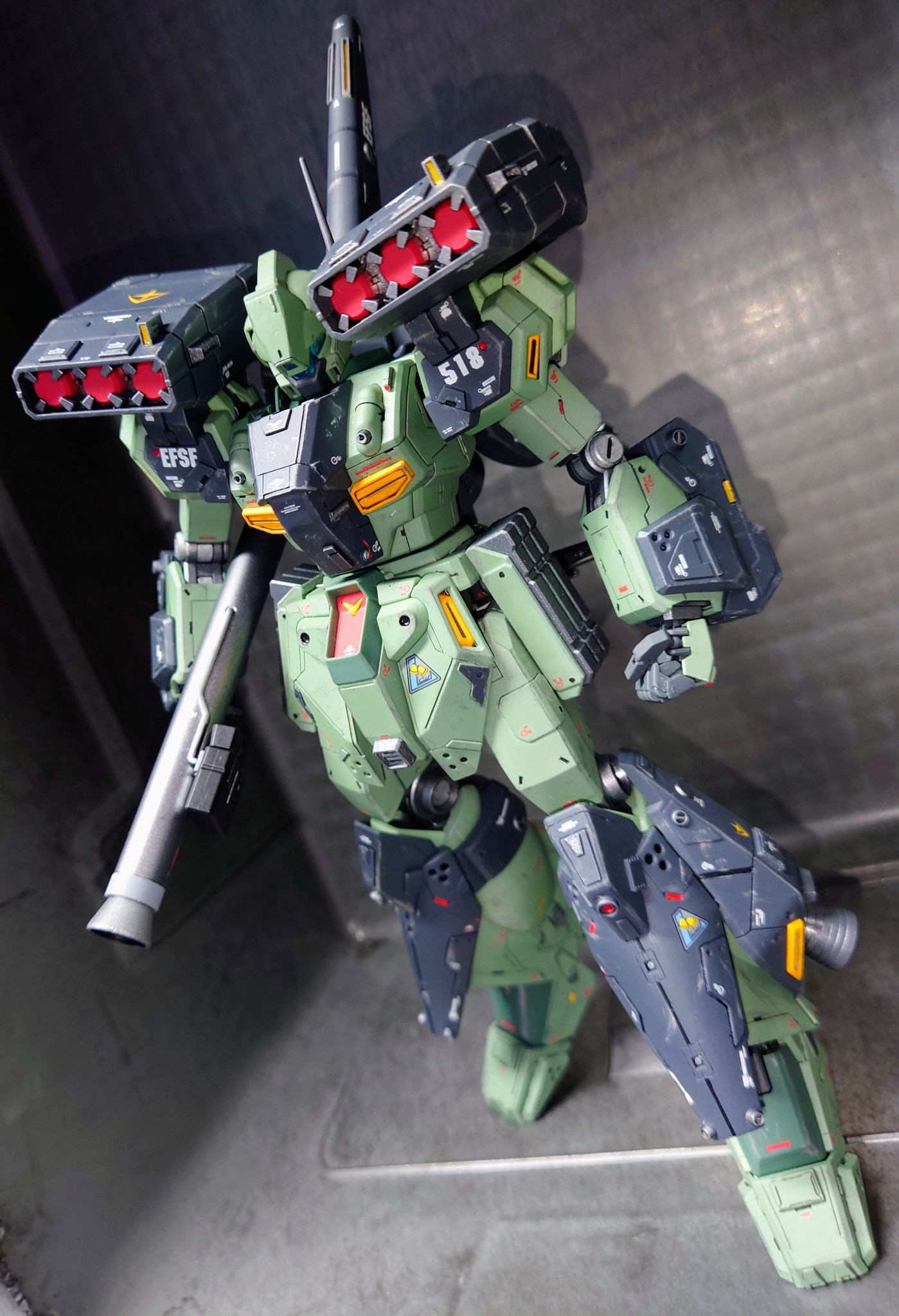 MG 1/100】スターク ジェガン 全塗装 完成品-