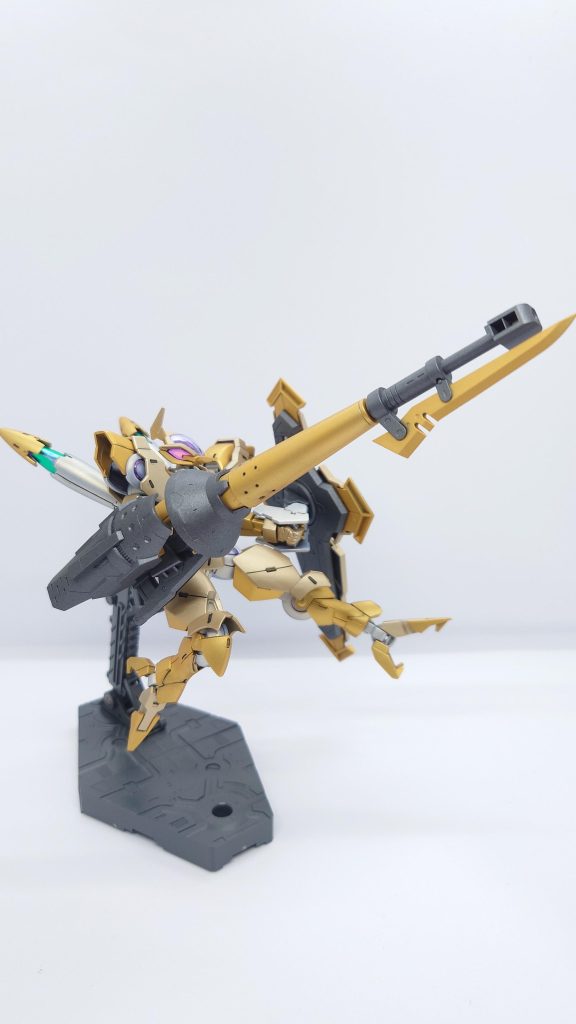 ガイアのＥＸゴールドとスターブライトゴールド　シルバーはスターブライトシルバーからクリアホワイトを使いました。