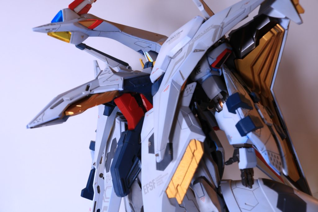 HGキットとは思えぬ大きさのペーネロペー仕事の合間を縫いながら頑張りました