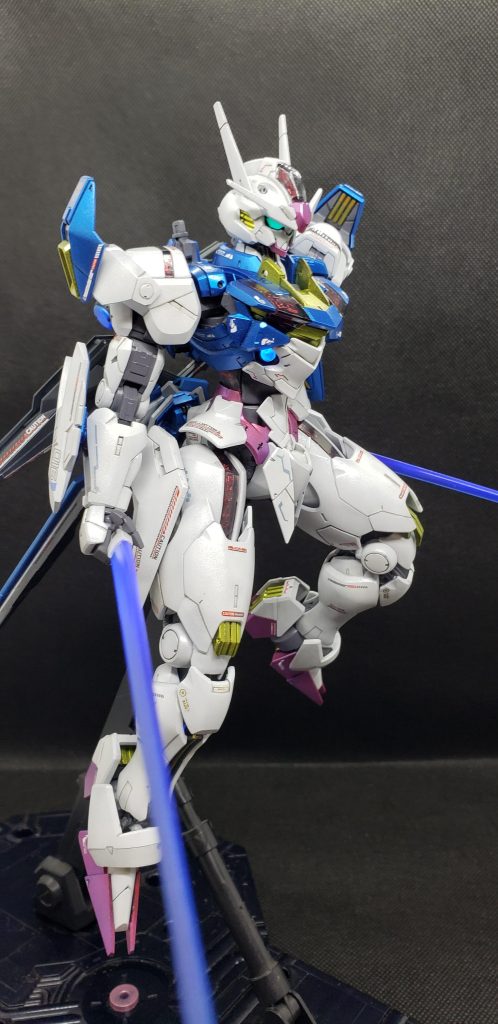 ━━╋⊂( ・̀ω・́)╋━彡スパッ