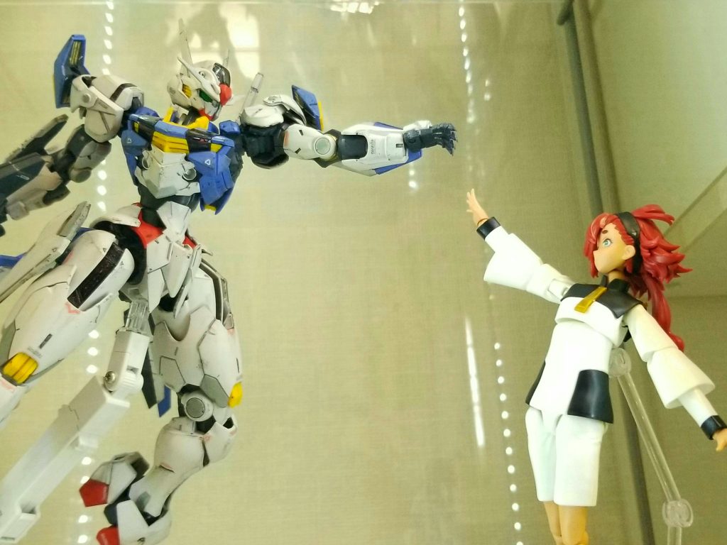 フィギュアライズのスレッタとツーショット