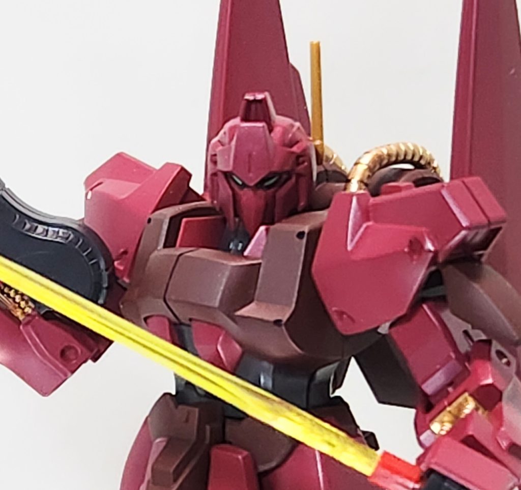 ツインアイは使ってなかった、ヘビーアームズのシールを上下逆にして流用