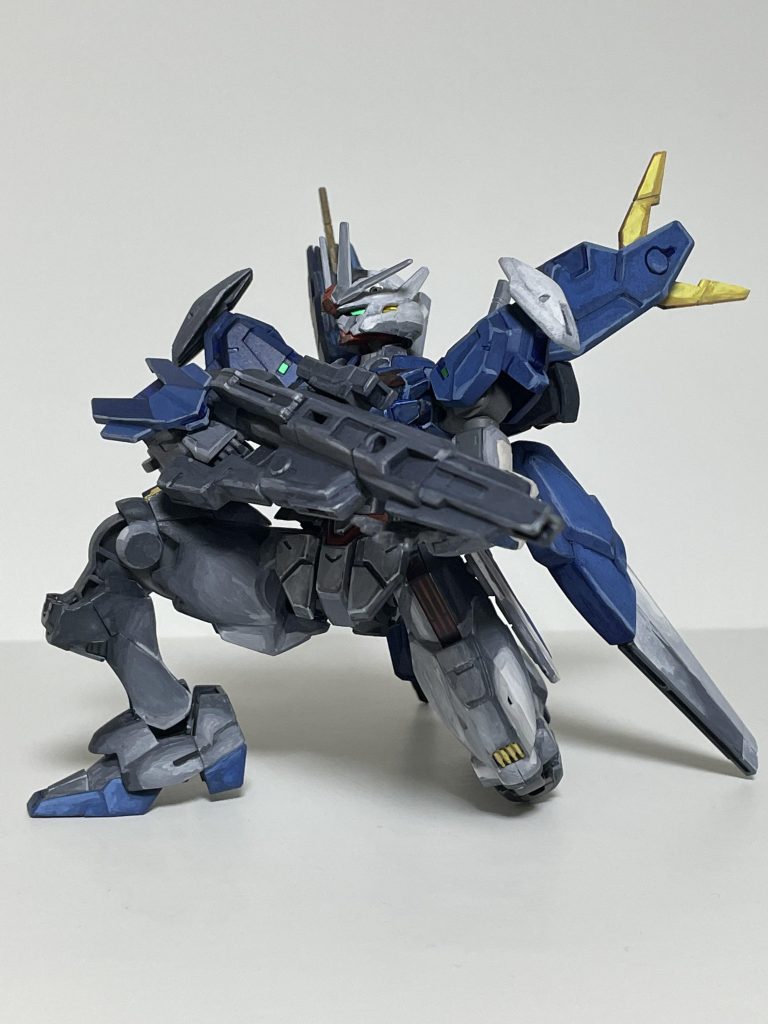 こちらが合成前の写真。アクリルガッシュは色乗りはいいんですが、少しでも擦れるとすぐに剥げるので少し塗ってはトップコートの繰り返しでなかなか進まず時間がかかりましたね。