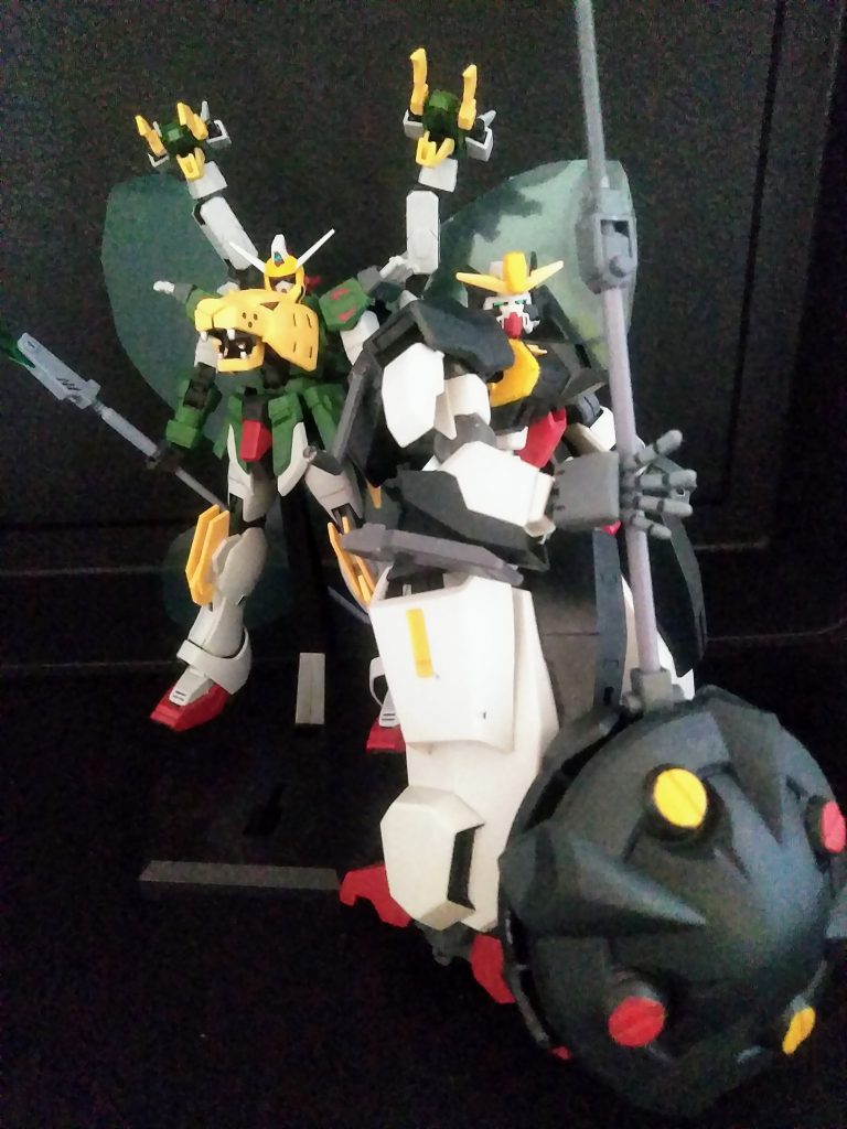 シンセイシャッフル同盟『中露コンビ』でした。(機体の名称がしっくりくるのが思いつかなかった😭)お目汚しありがとうございました。