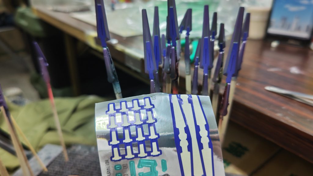 付属シールでマスキング!枚数がおおい!