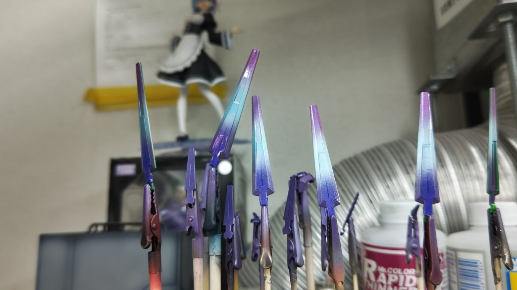 グラデーションっぽく塗りました!