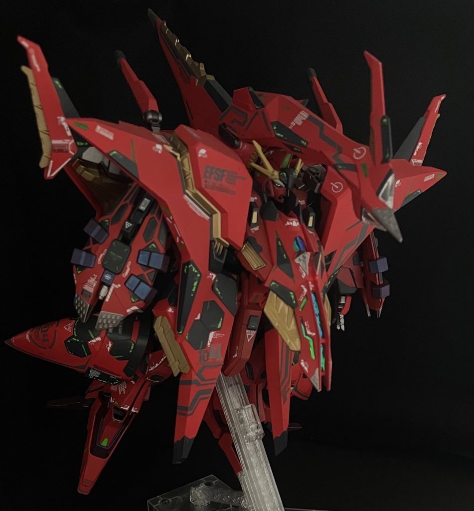 フライトモードさながら赫い彗星☄️