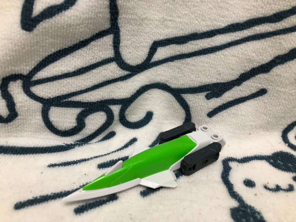 そこに、バトルアームズのパーツを使い、ジュピターヴ付属のパーツに接続これで稼働が可能に。