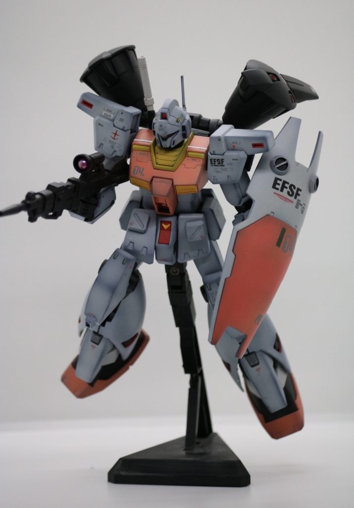 専用のちょっと強そうなビームライフルを装備!!