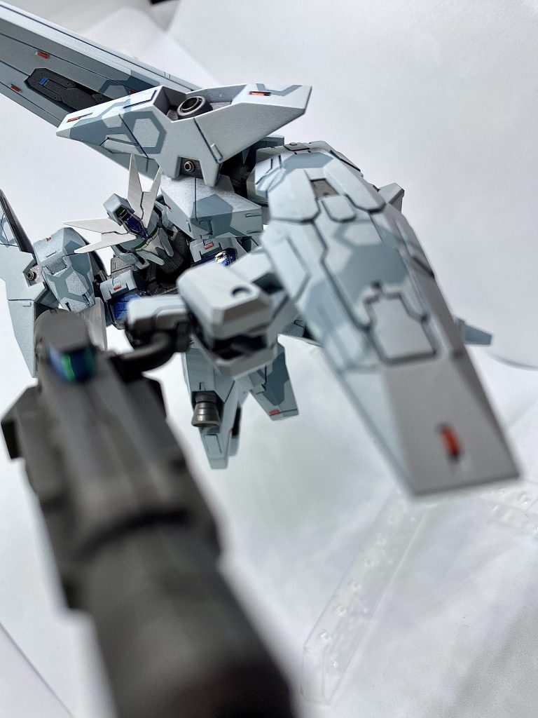 イメージを変えてみたくてカラーリングを白と青に寄せてみたんですけどどうでしょうか？