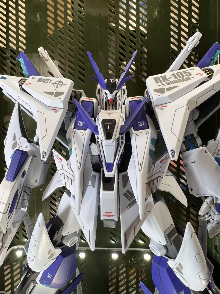 Ξガンダム–6枚目/制作者：真樹京介