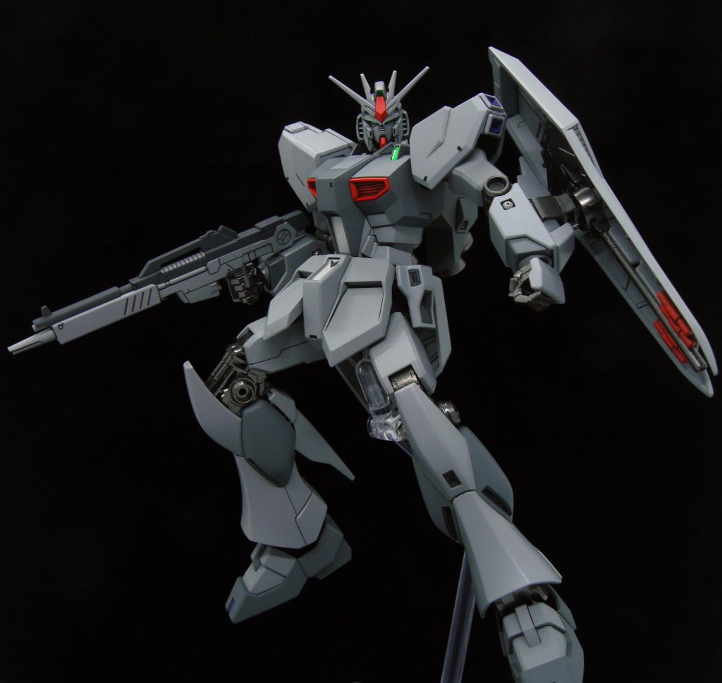 個人的には、関節の塗装で初めて使用した、メタリック塗料の黒鉄色が気に入っています♪最後までご覧いただき、ありがとうございます☆もしよければ、他の作品も見ていただけたら、とても嬉しいです!