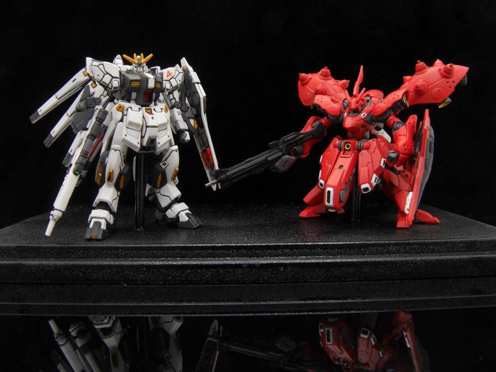 前作のナイチンゲールとセットにしてみました。