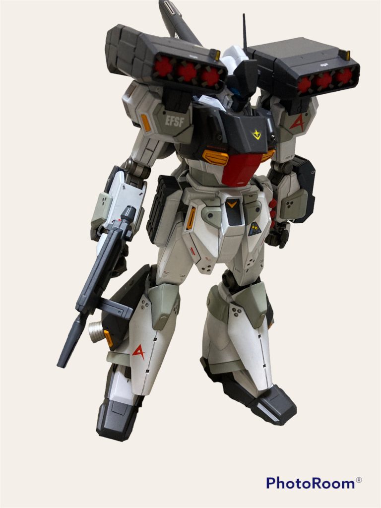 ライフル持たせてみました