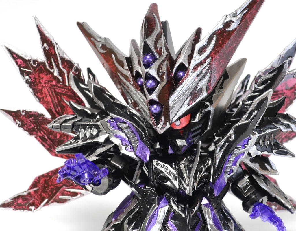 顔は小改造でデスティニー顔に。