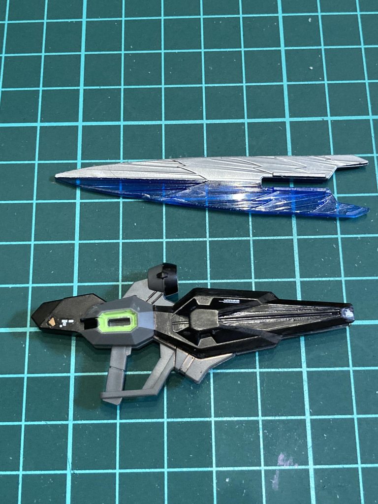 ブレード部分の形状をショートブレード化してあります。