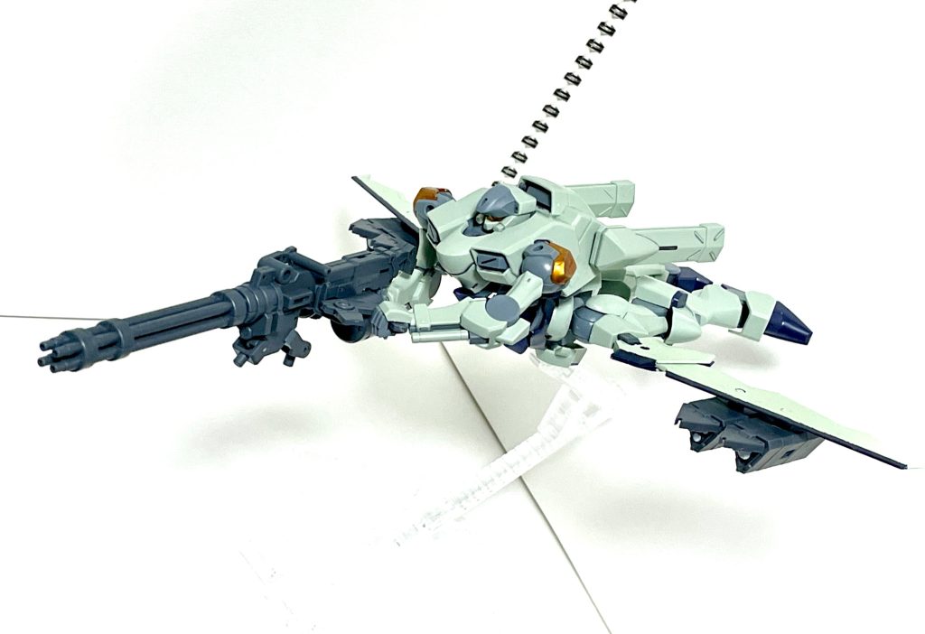 ◆ザウォートの設計には航空戦闘機を参考に取り入れられているが、空力制御には重きを置かれていない。莫大な推力でカバーできるからだ。だが戦闘機動では「たかだか飛行機」に再三遅れを取った。それがまさに空力制御の有無だった。