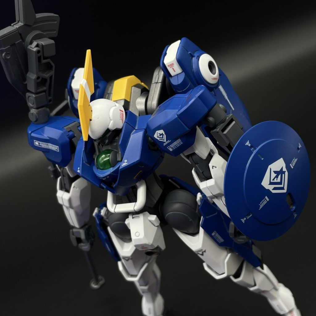 見立て改造 トールギス グラス｜ハシビルさんのガンプラ作品