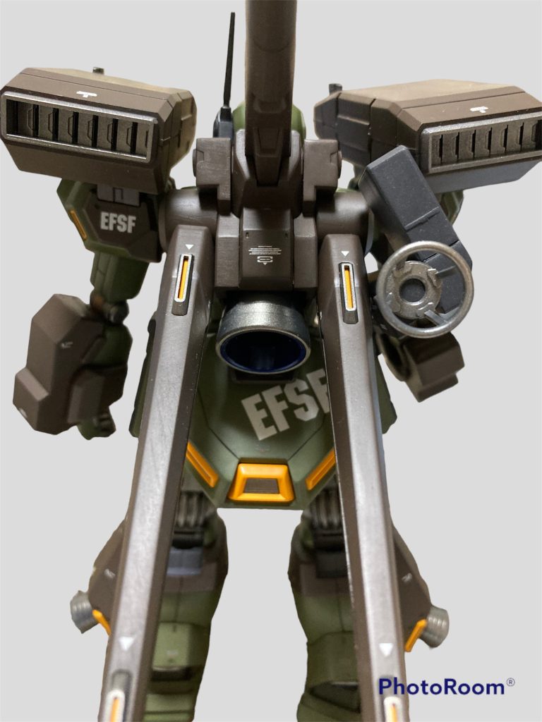 バックもカッコ良きです