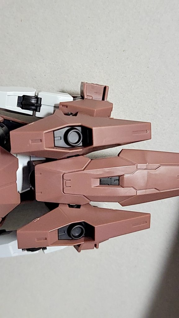 肩のスラスター？をバックパックに接着