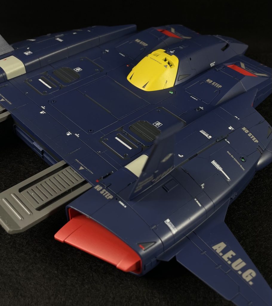 グリップは、、一度取り付けると、外すのが大変なんで、付けずに撮影、、モザイクでもかけてやろうか 笑