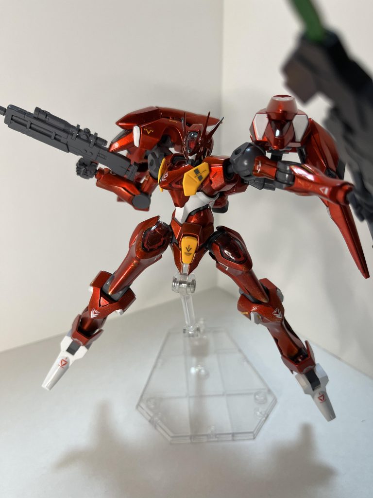 塗装が間に合わなかったビームハルバードを添えて。なんとなくグエル=長物武器というイメージがあったので間に合えば専用武器として使いたかった…