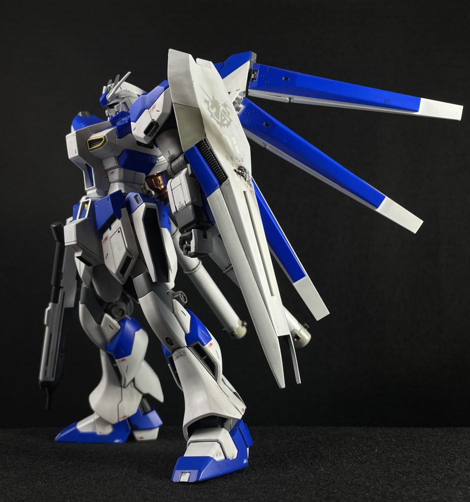 今回、黒ベースでの汚しだけにしてみたけど、、軽いウェザリングって、やっぱり 好きかも。