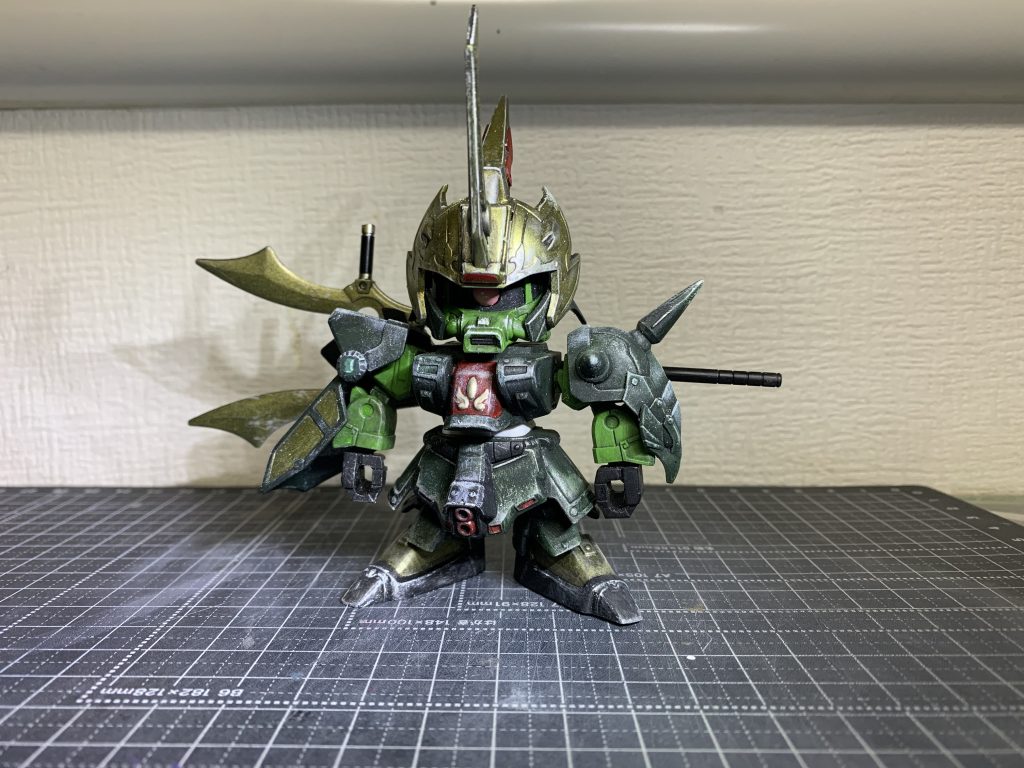 元の作品ですここから新たに手を加えて仕上げました。色が大きく違うので全くの別物ですね^_^