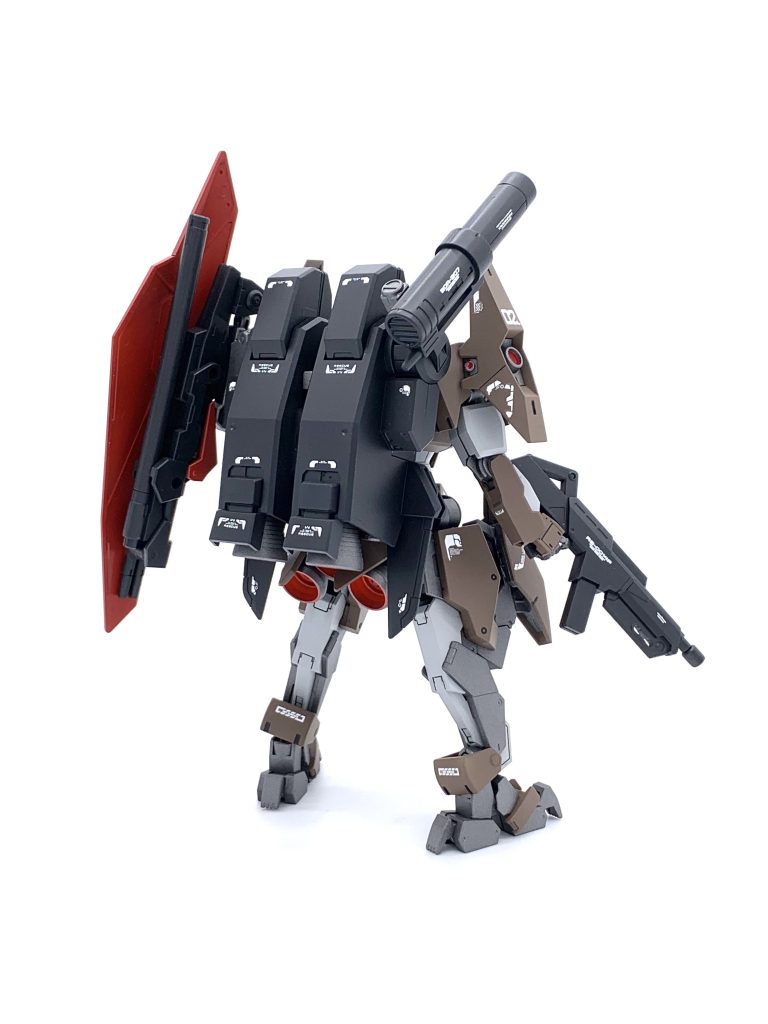 バックパックはHGUC ダブルゼータを使用バウンドドックのビームキャノンを取り付け
