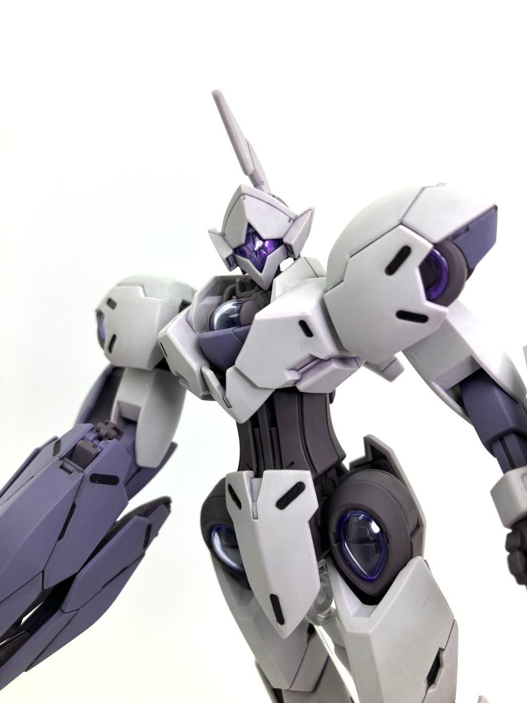 あまりレビューされてないけど、胸装甲は割れやすいので注意！