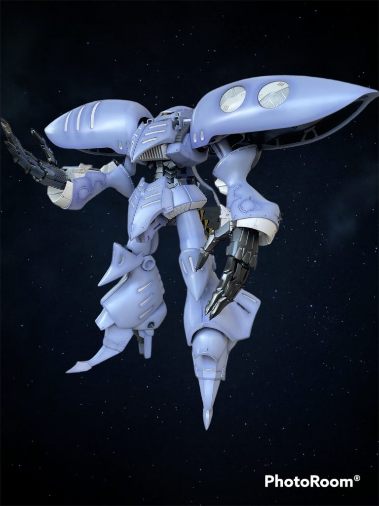 全体的にスタイリッシュに仕上がりました。ベイルは持たせたかったですが、キュベレイの雰囲気ももちつつ仕上げたかったので作ってません。