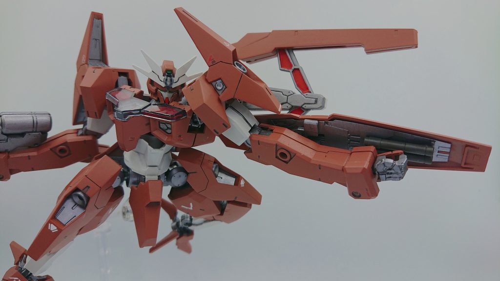 塗装レシピ(以下MC→ミスターカラー,GC→ガイアカラー)本体色・茶→ウッドブラウン(MC)70％＋フレイムレッド(GC)本体色・白→ウォームライトグレー(GC)関節→フレームメタリック２(GC)シェルユニット赤→ルミナスレッド(GC)センサー緑→ガンダムマーカー・ルミナスメタグリーン