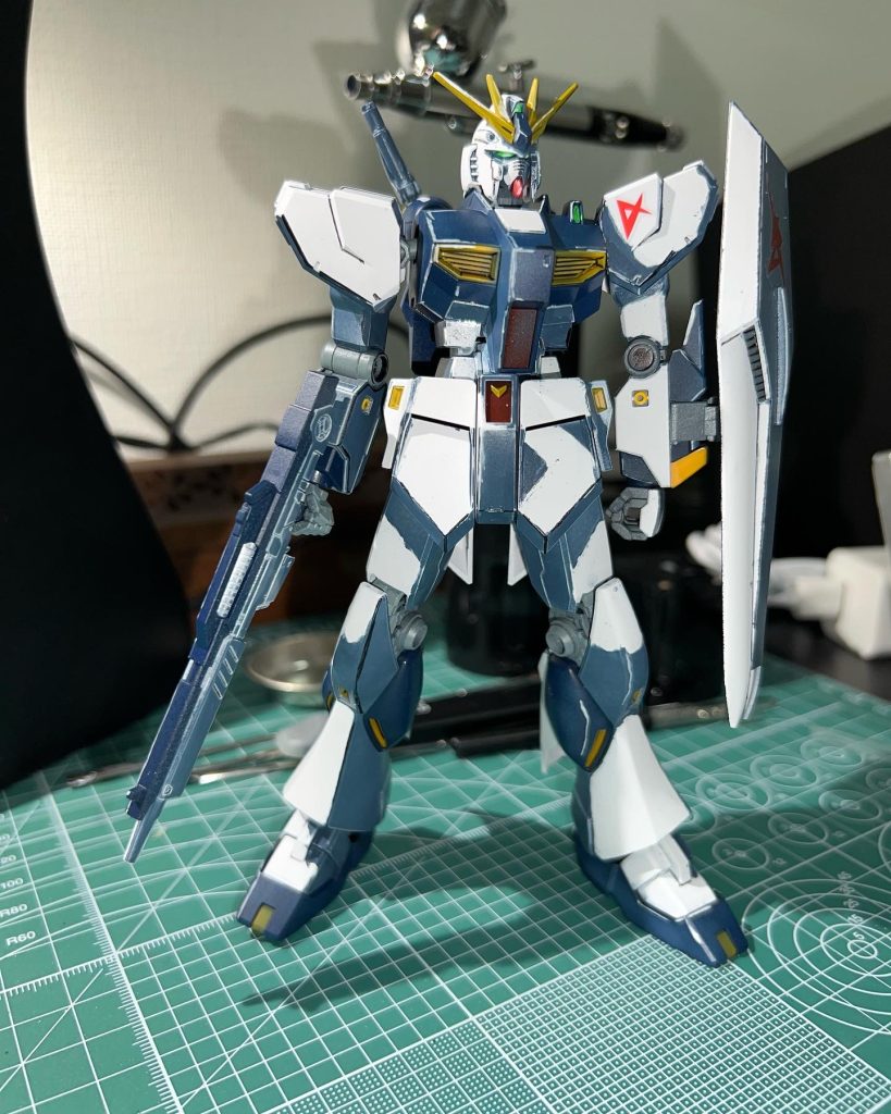 充電式エアブラシで塗装してます。本当はタミヤのハンドピースとコンプレッサー欲しいのですが、騒音振動が怖くて躊躇してます。集合住宅でも使いやすのがあれば教えて頂けると助かります。