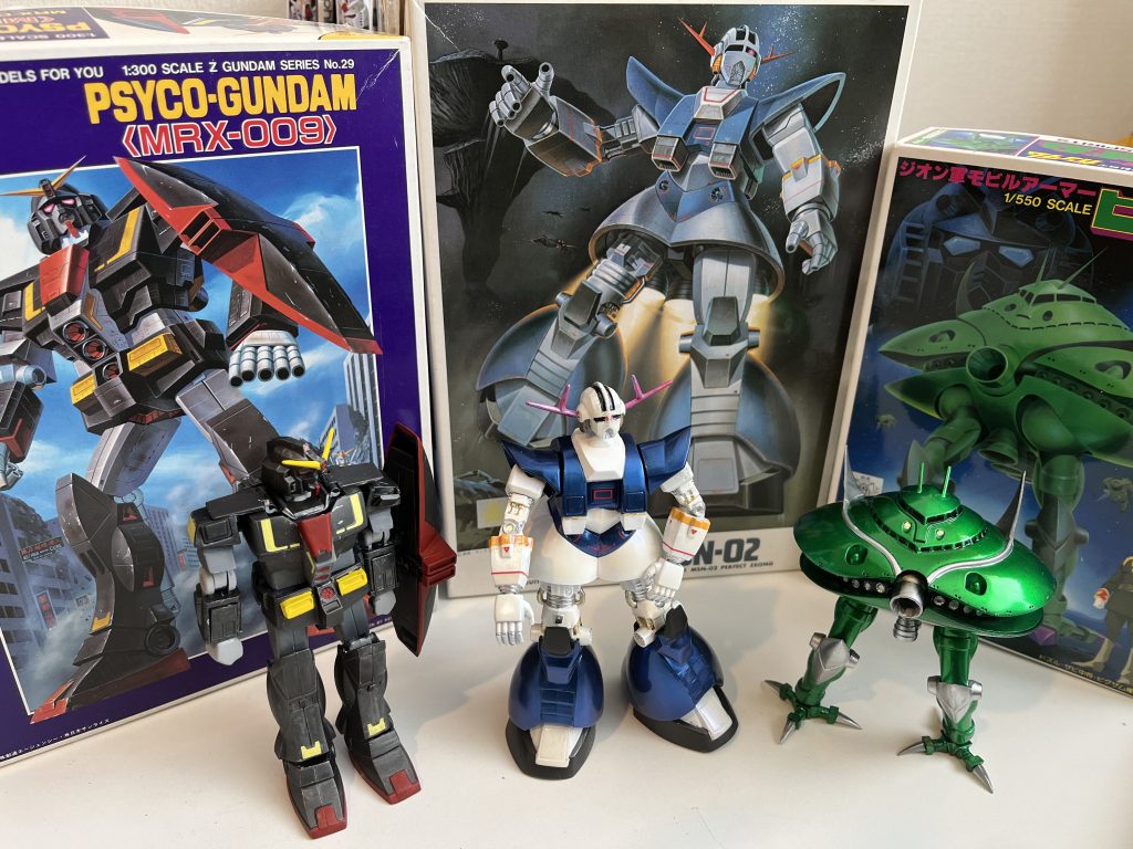 旧キットはパッケージが、カッコいい!皆さんもパッケージの保存方法とかアイディアあれば教えてくださいー!!