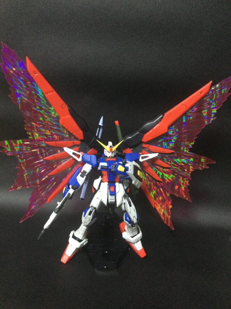 色はアニメカラーで余計なシールは貼らずに墨入れをしてトップコート（半光沢）を使用しました。組んでいくよりポージングが難しかったです。これから作品をどんどん投稿して行ければと思っているのでいいね！、コメントなどよろしくお願いします。