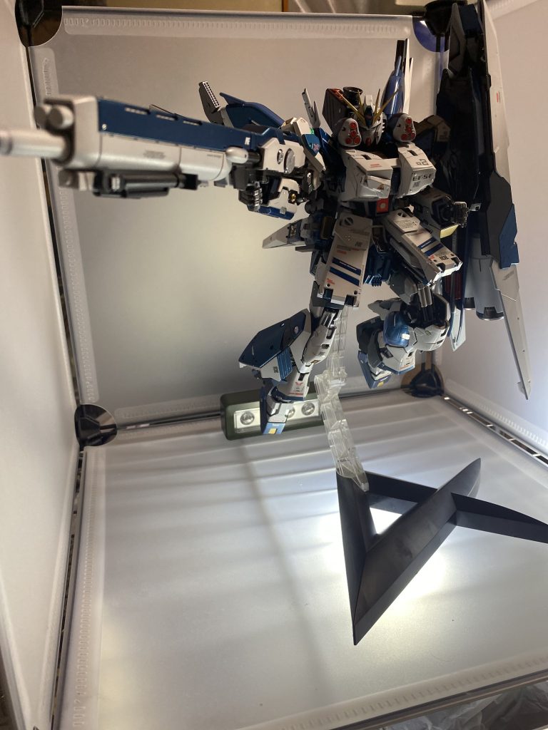 フル装備でもヘタレないようにパーマネント液で関節をガチガチに強化！