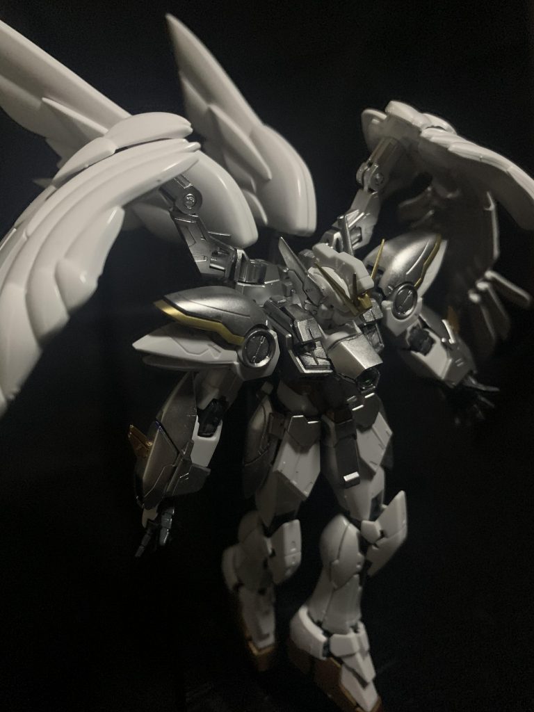 RG ウイングガンダム zero EX (シルバーver)–2枚目/制作者：@sugar1976